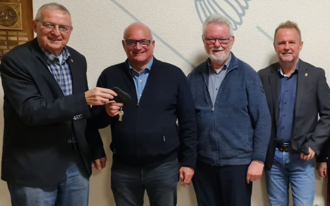 Führungswechsel beim Bürgerbus Alpen