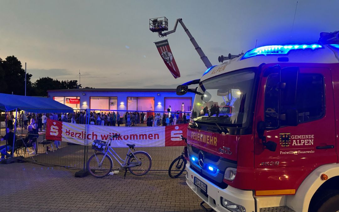 Rückblick: Blaulichtparty 2025 in Menzelen