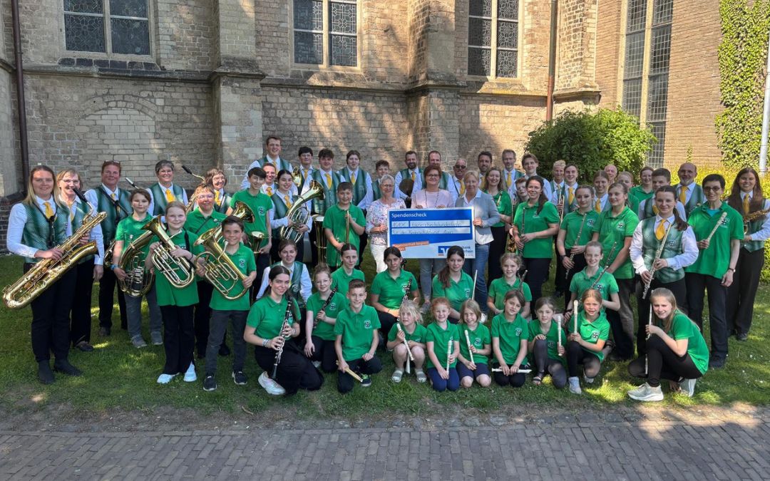 Musikverein Menzelen spendet über 1.600 Euro an den Kinderschutzbund Alpen