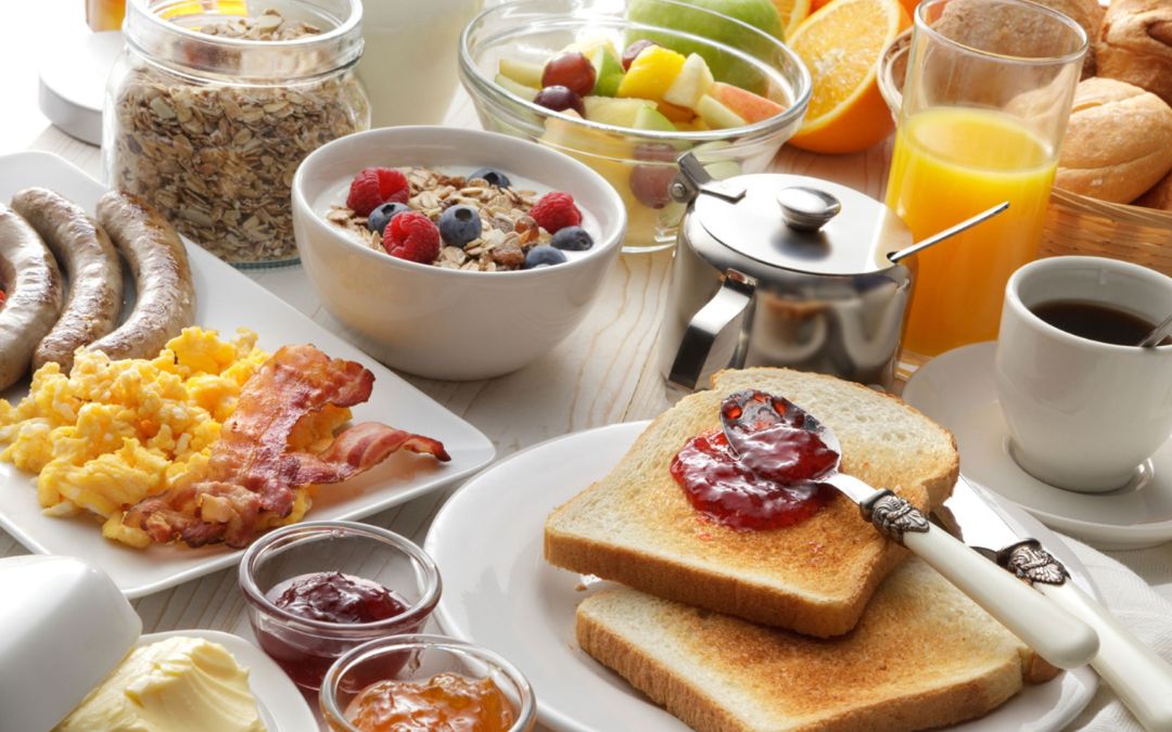 Gemeinsames Unternehmerfrühstück in Alpen: Netzwerken, Austausch und neue Impulse für Unternehmen