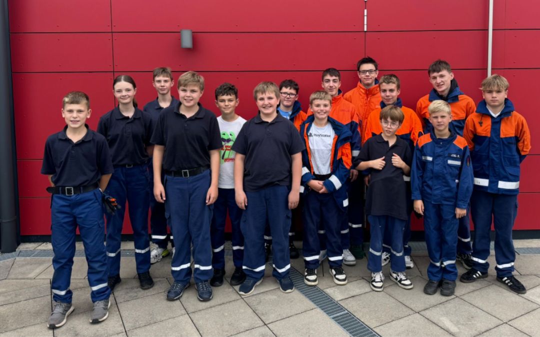 Jugendfeuerwehr Xanten und Alpen: Spannende Schnitzeljagd in der Leucht