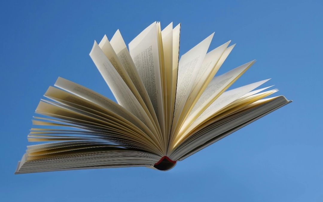 Spendenaufruf: Gut erhaltene Bücher und Spiele für den Bücherverkauf gesucht