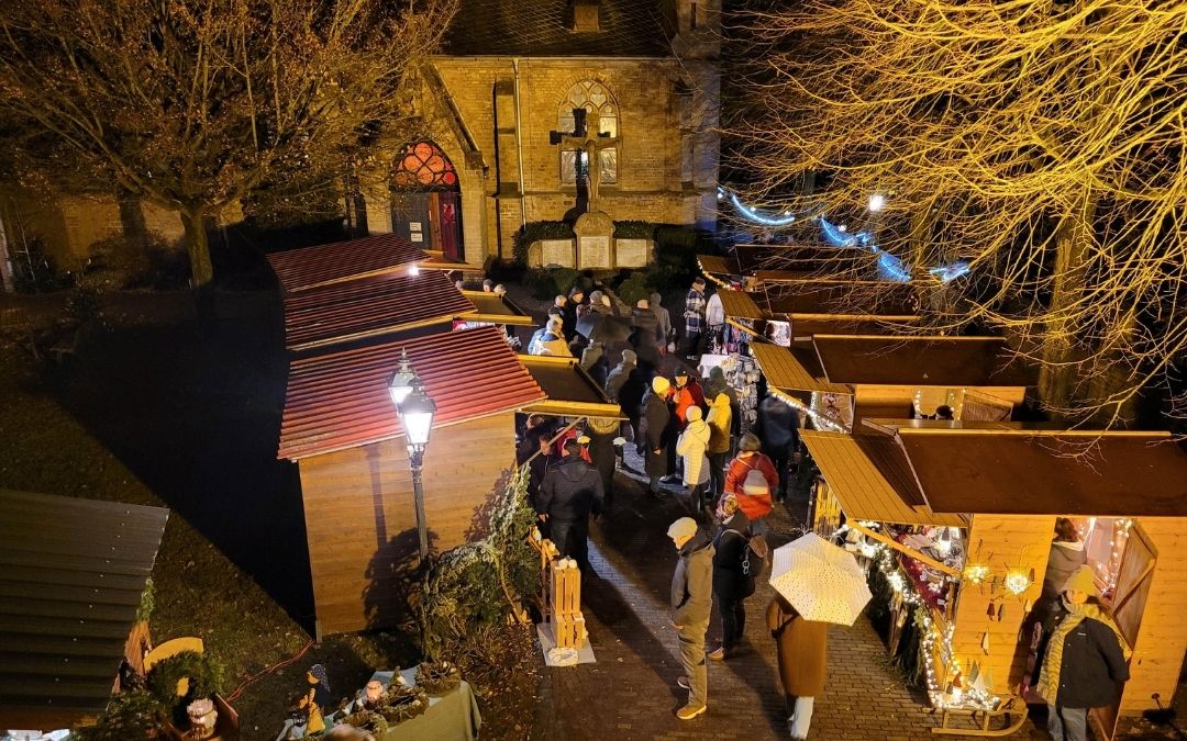 Weihnachtlicher Hobby- und Handwerkermarkt 2025 in Menzelen begeistert Besucher