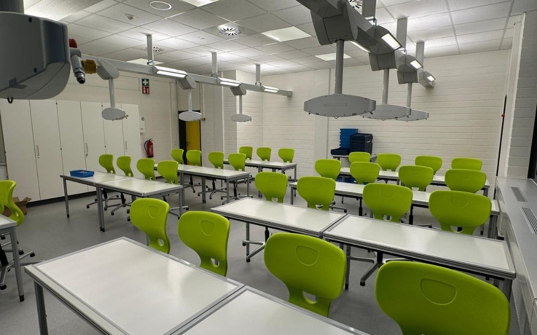 Gemeinde Alpen investiert in moderne Naturwissenschaftsräume an der Sekundarschule