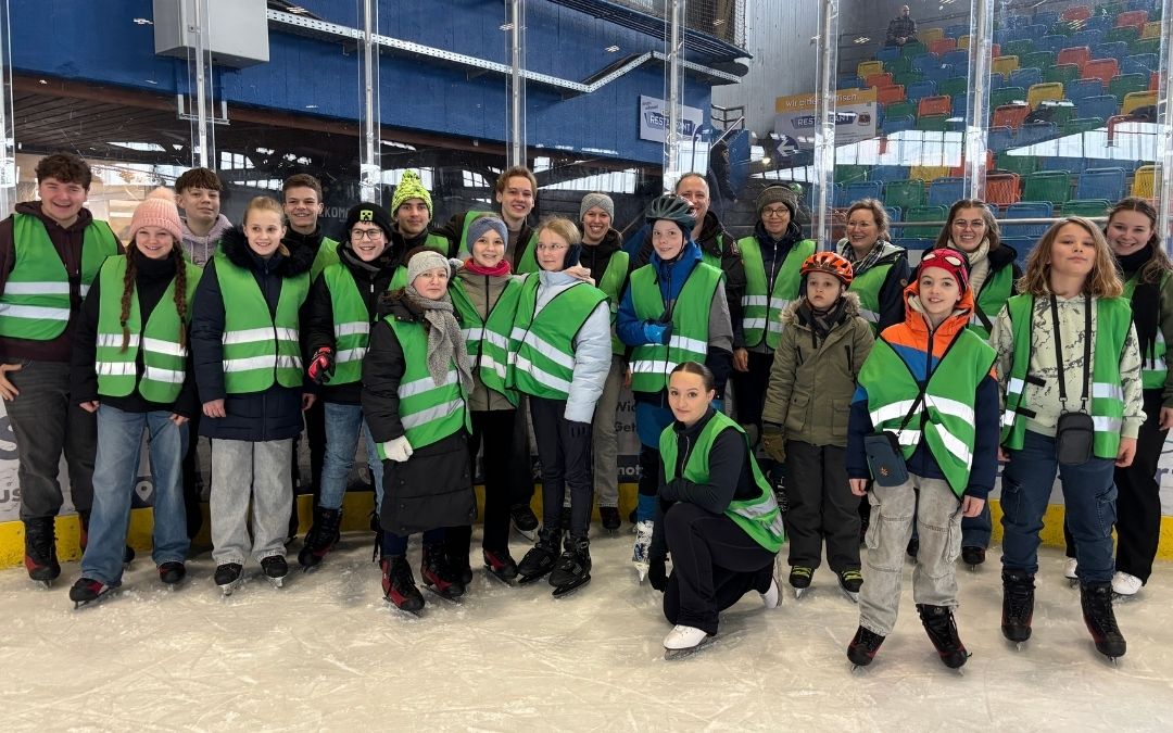 MusiKids On Ice – Jugend des Musikvereins Menzelen erobert das Eis in Grefrath