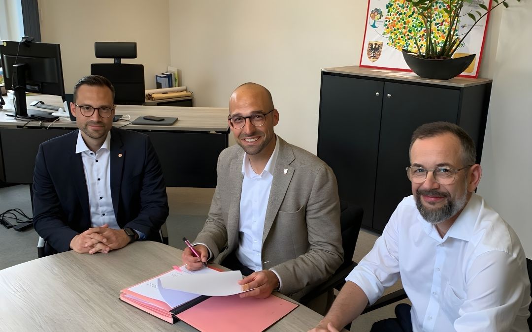 Gemeinde Alpen setzt weiter auf bewährten Schülerspezialverkehr mit Transdev