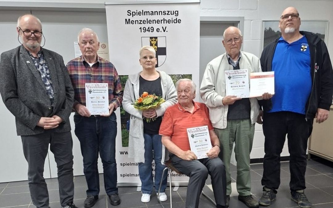 Helmut Kiwitt spielt seit 70 Jahren im Spielmannszug Menzelenerheide – Eine außergewöhnliche Ehrung