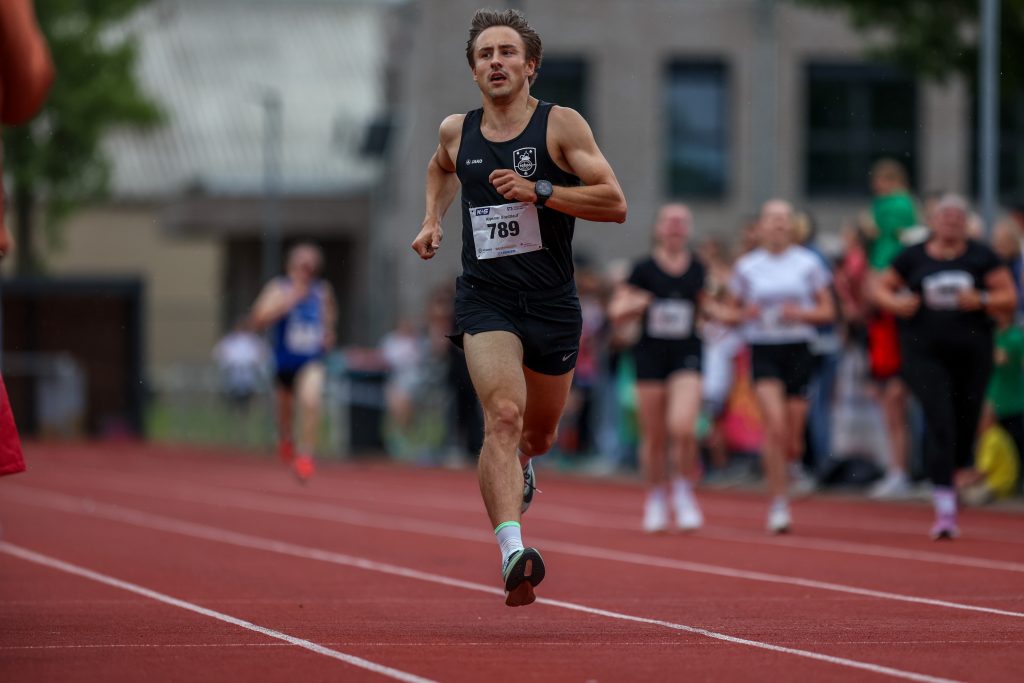 Luca Fröhling holt 5km-Gesamtsieg